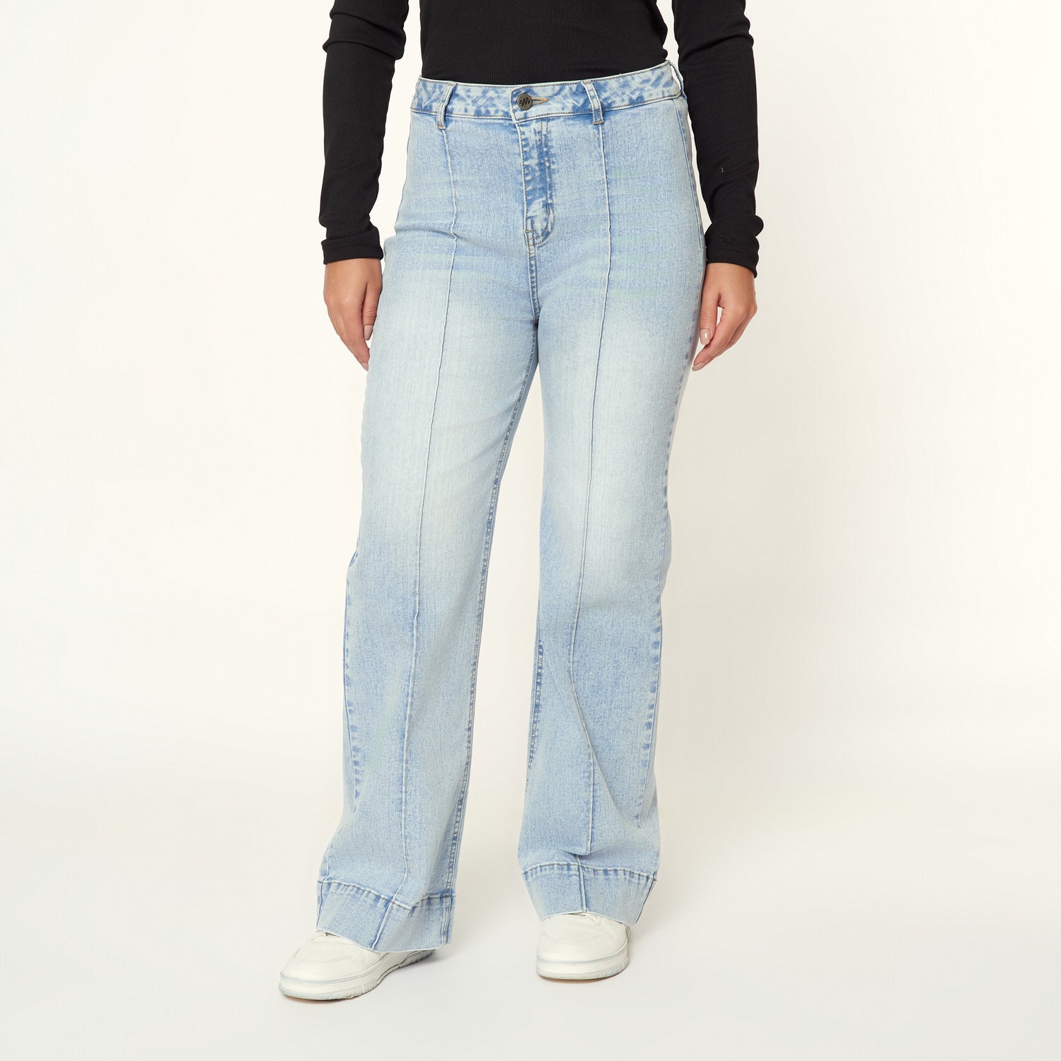 Jean Minimal Celeste