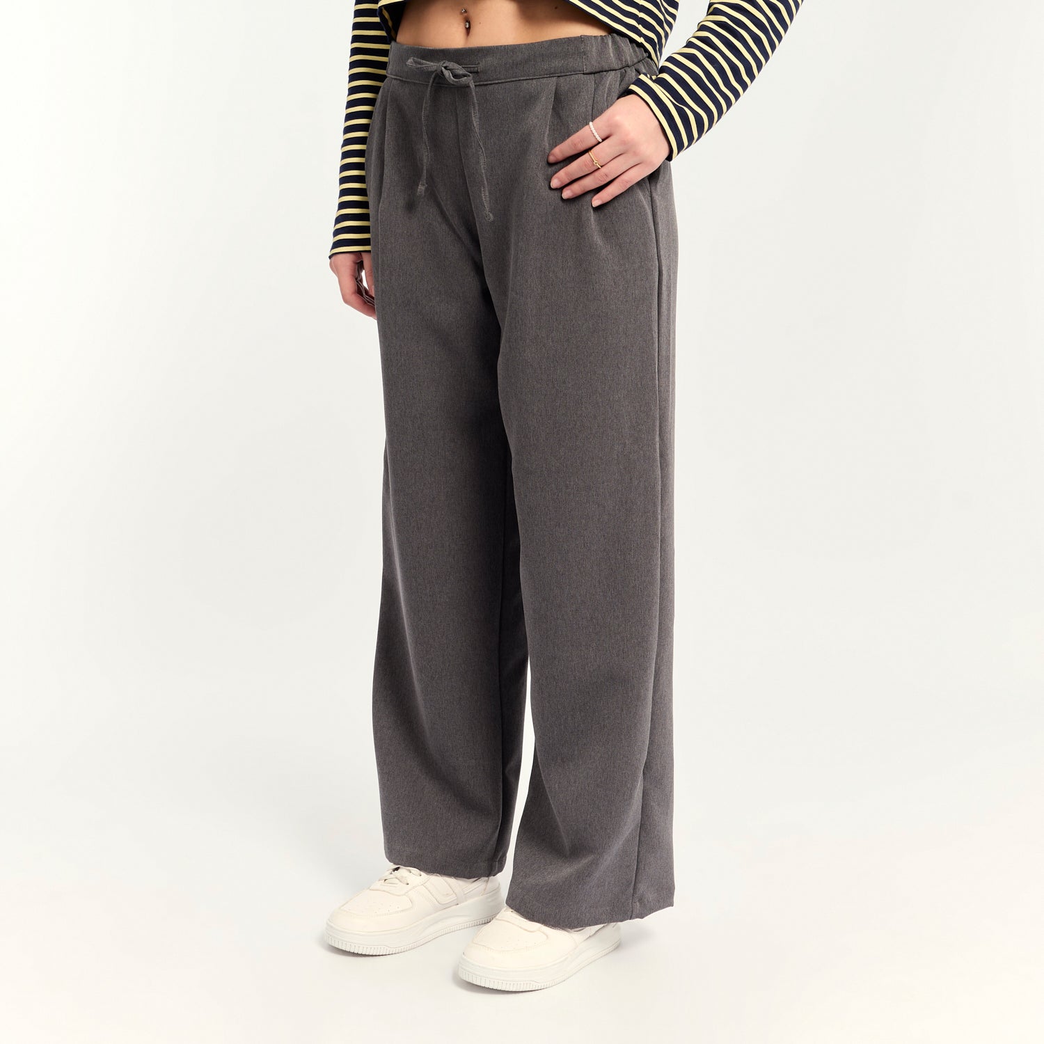 Pantalon Buffy Gris